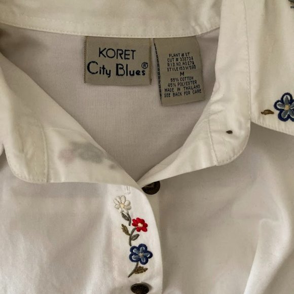 Floral Embroidered Button Down - Picture 3 of 3